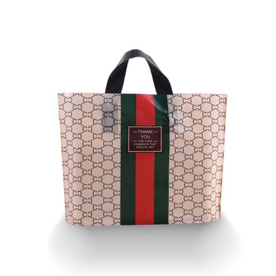Logotipo OEM Sacos de compras personalizados de plástico Sacos de embalagem de plástico resistentes a rasgos